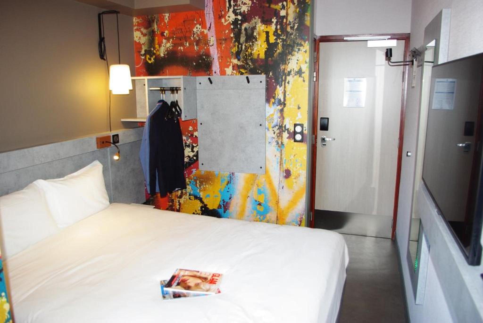 Greet Hotel Paris Porte De La Chapelle - Arena Сен-Дені Екстер'єр фото
